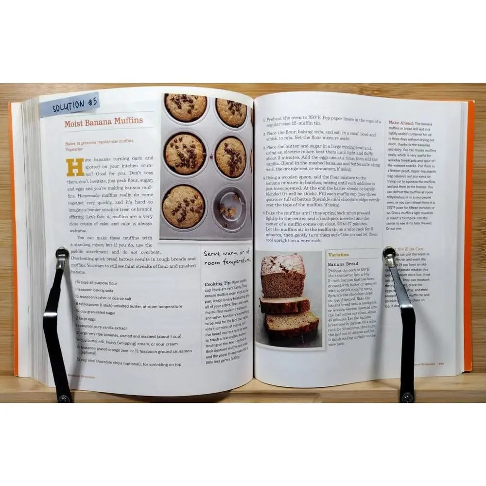 The Mom 100 Cookbook by Katie Workman‎